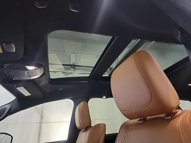 used 2023 Chrysler Pacifica car, priced at $41,483