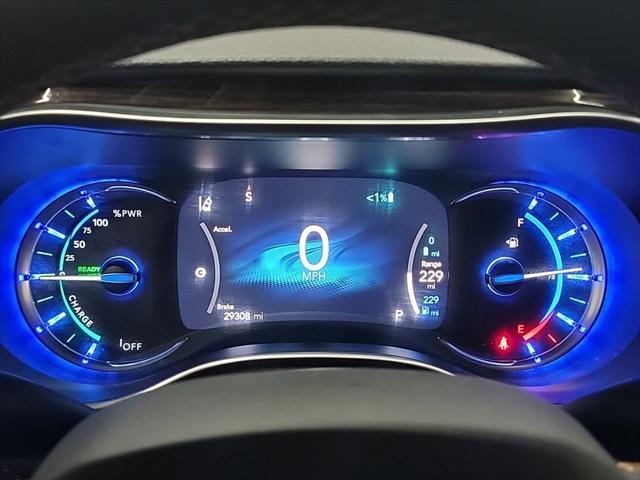used 2023 Chrysler Pacifica car, priced at $41,483