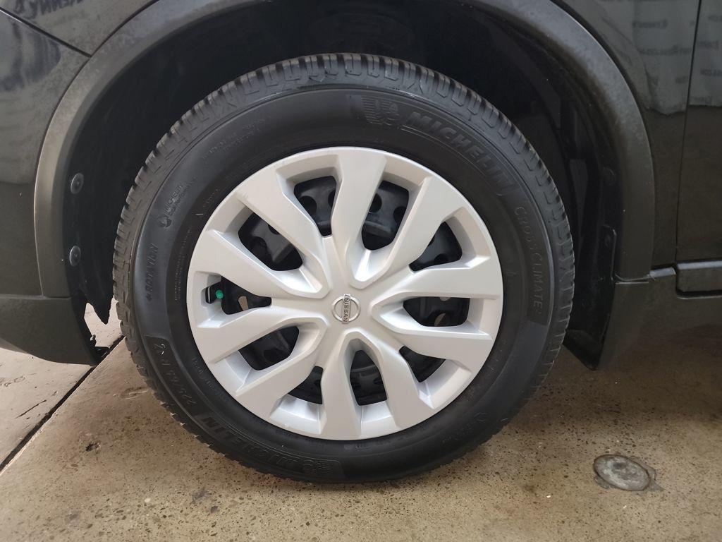 used 2018 Nissan Rogue car, priced at $16,929