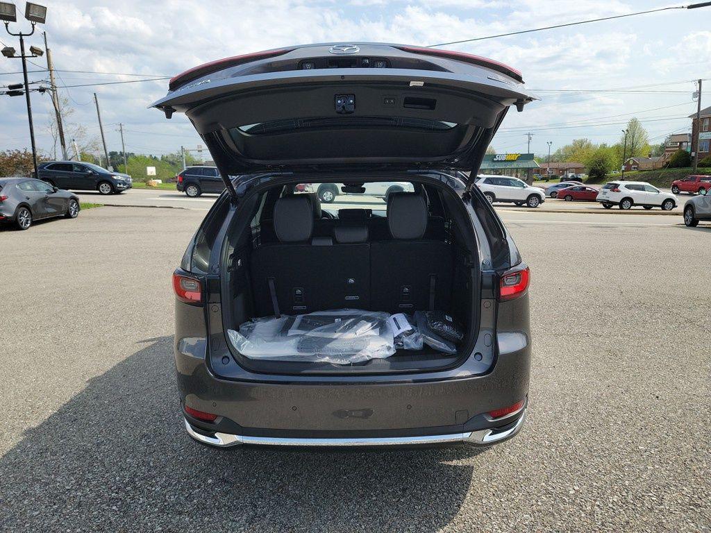 new 2025 Mazda CX-90 car, priced at $51,736