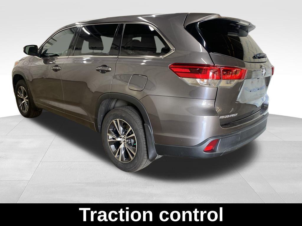 used 2018 Toyota Highlander car, priced at $14,182
