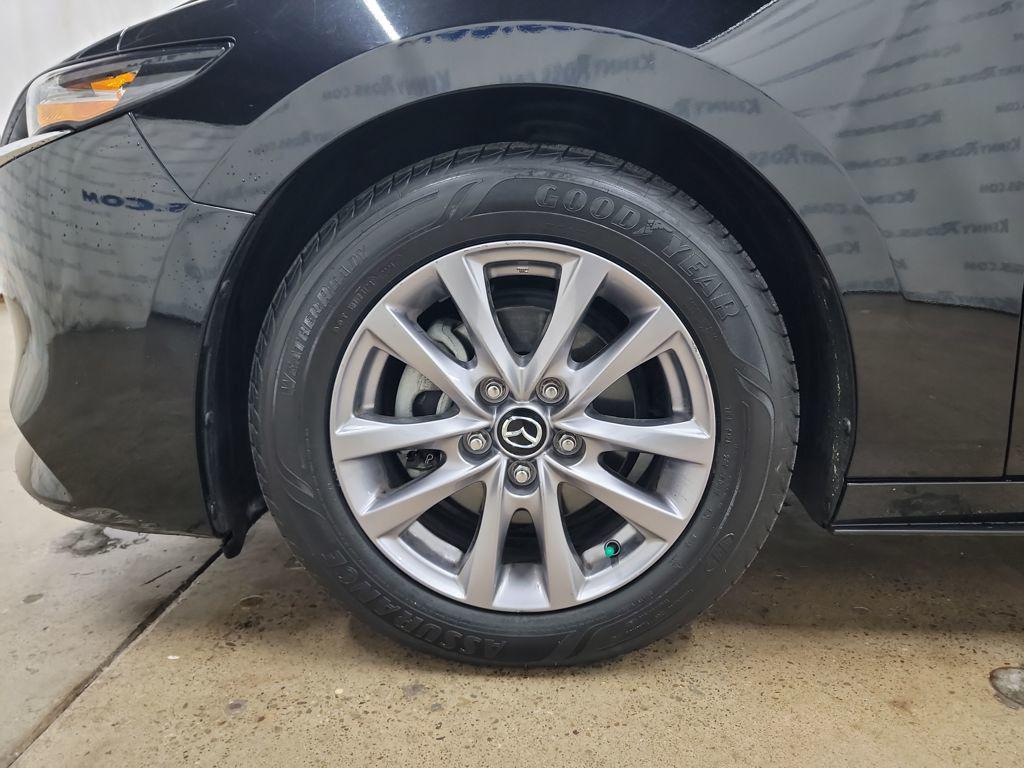 used 2022 Mazda Mazda3 car, priced at $18,407