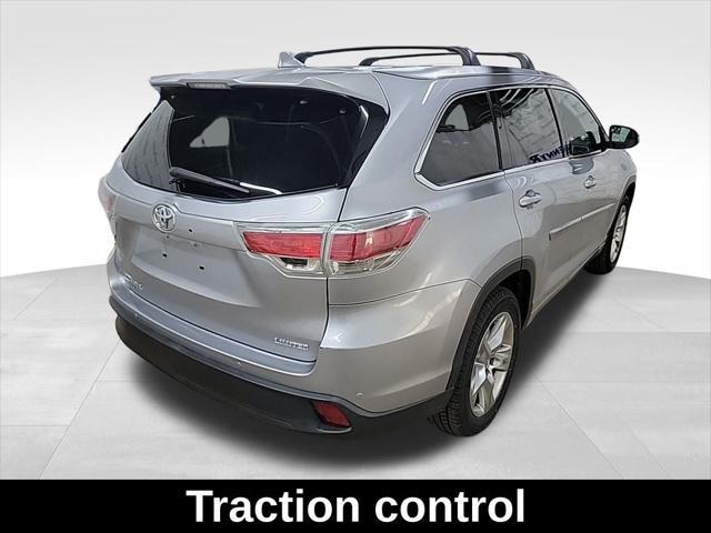 used 2015 Toyota Highlander car, priced at $18,500