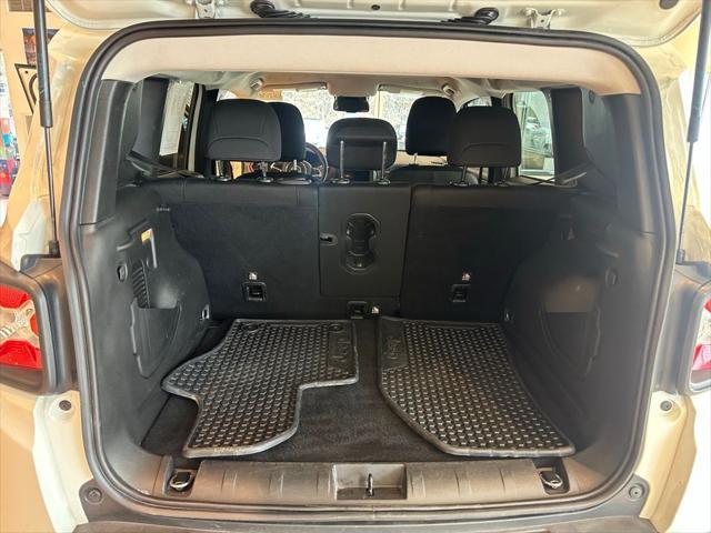 used 2021 Jeep Renegade car, priced at $21,264