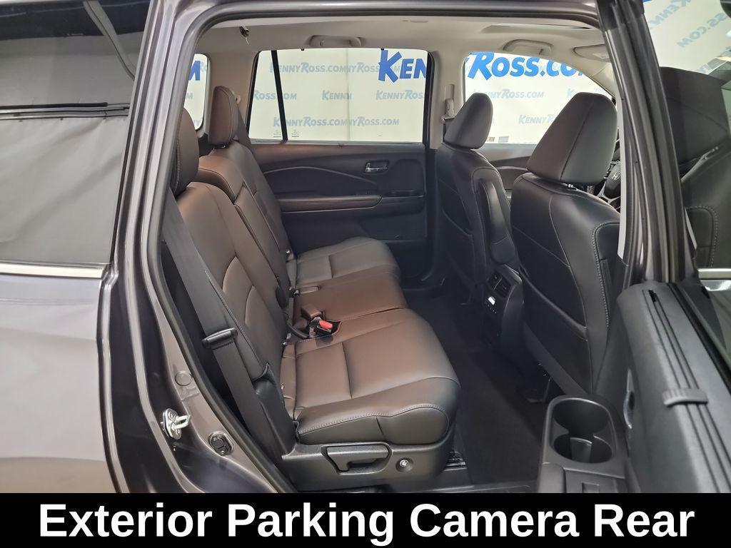 used 2021 Honda Pilot car, priced at $29,835