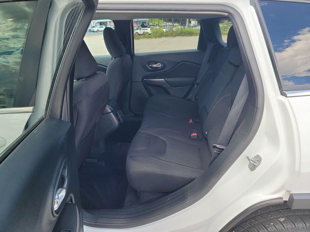 used 2019 Jeep Cherokee car, priced at $15,066
