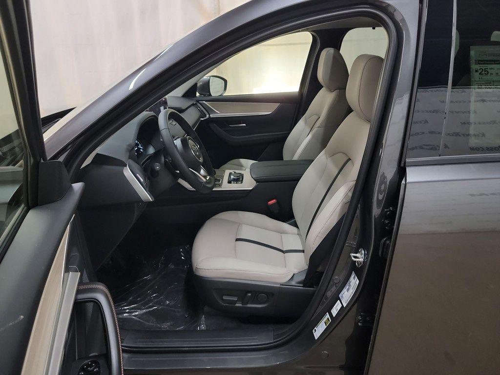 new 2025 Mazda CX-90 car, priced at $42,640