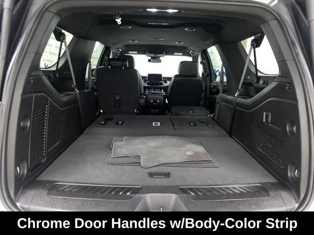 used 2023 GMC Yukon XL car, priced at $44,109