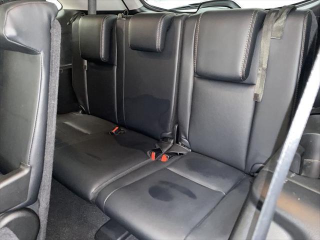 used 2018 Toyota Highlander car, priced at $24,448