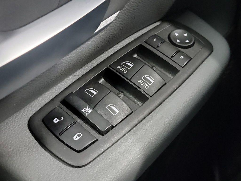 used 2022 Ram 1500 car, priced at $34,876