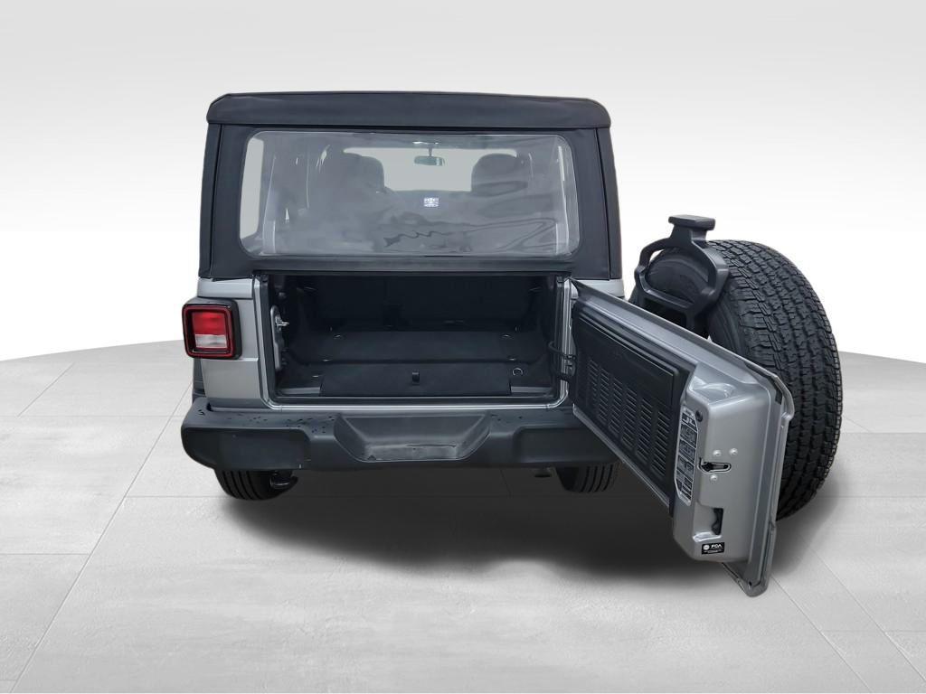 used 2021 Jeep Wrangler Unlimited car, priced at $30,559