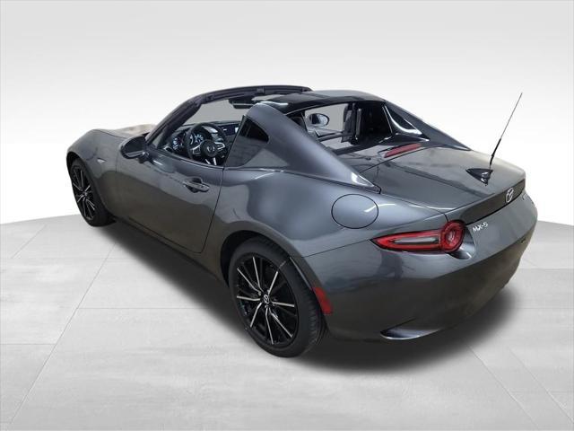 new 2025 Mazda MX-5 Miata RF car, priced at $39,832