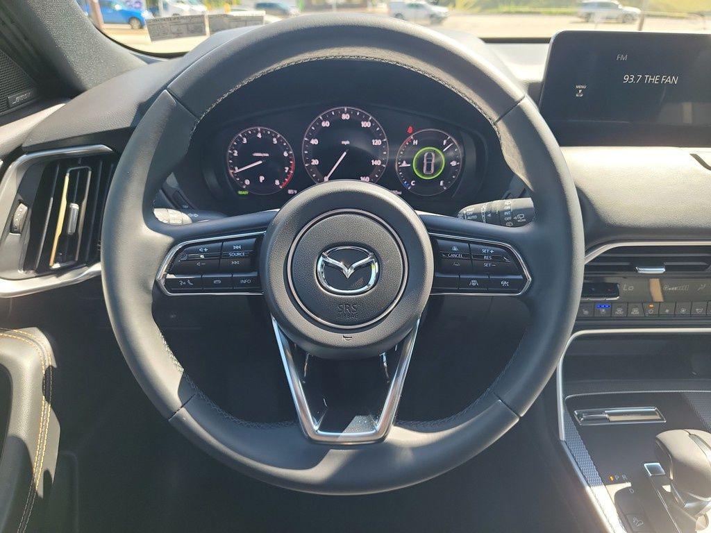 new 2025 Mazda CX-70 car, priced at $48,047