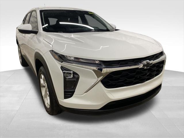 used 2024 Chevrolet Trax car, priced at $21,641