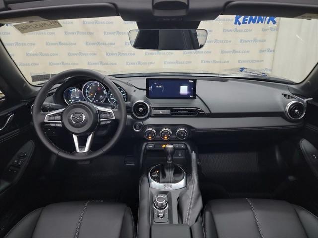 new 2025 Mazda MX-5 Miata RF car, priced at $39,237