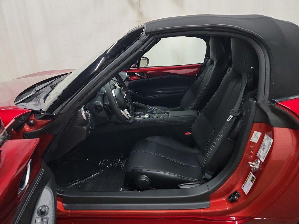 new 2025 Mazda MX-5 Miata car, priced at $36,834