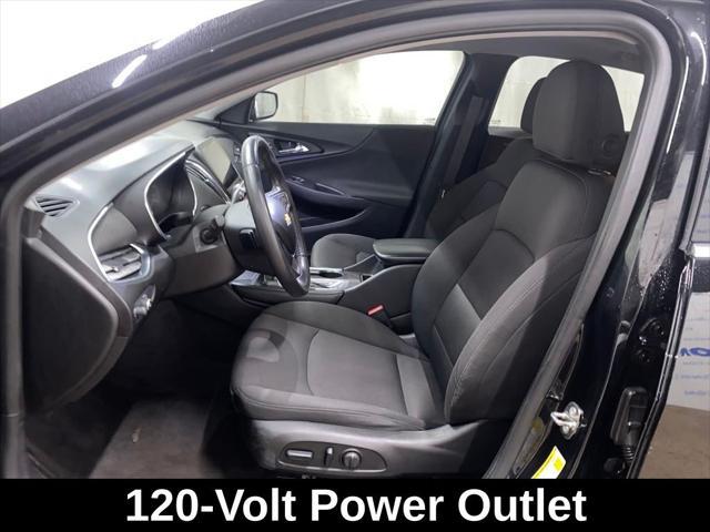 used 2018 Chevrolet Malibu car, priced at $16,214