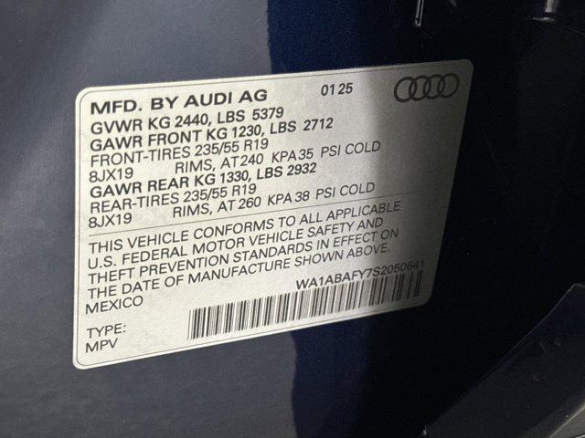 new 2025 Audi Q5 car, priced at $45,221