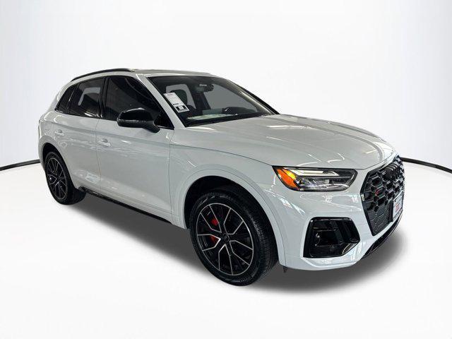 new 2025 Audi SQ5 car, priced at $70,140