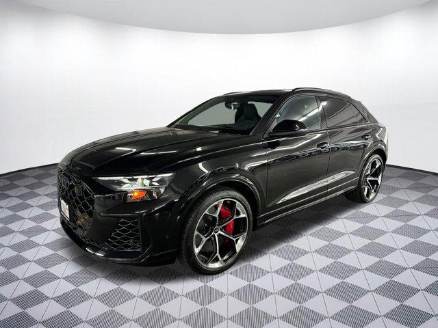 new 2025 Audi RS Q8 car, priced at $151,635