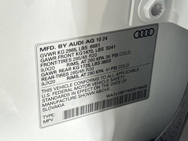 new 2025 Audi Q7 car, priced at $71,151