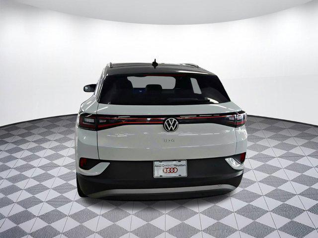 used 2022 Volkswagen ID.4 car, priced at $20,996