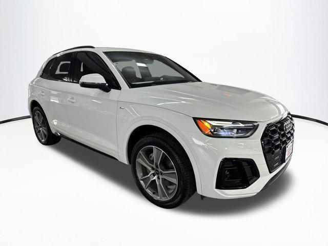 new 2025 Audi Q5 car, priced at $47,351