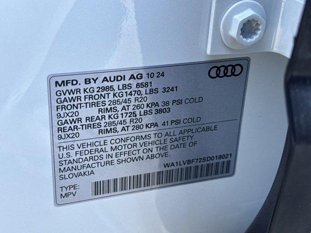 new 2025 Audi Q7 car, priced at $67,951