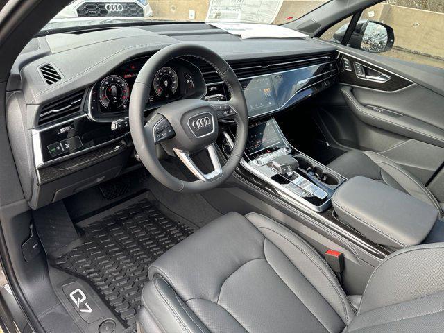 new 2025 Audi Q7 car, priced at $75,501