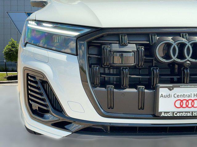 new 2026 Audi Q7 car, priced at $72,321