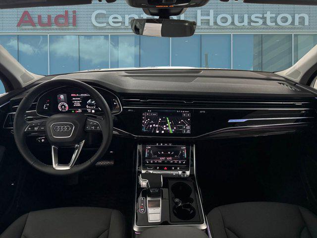 new 2025 Audi Q7 car, priced at $70,201