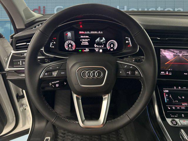 new 2025 Audi Q7 car, priced at $70,201
