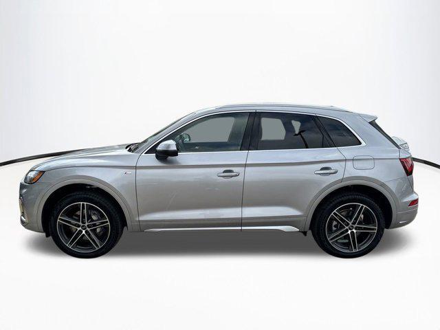 new 2025 Audi Q5 car, priced at $60,732