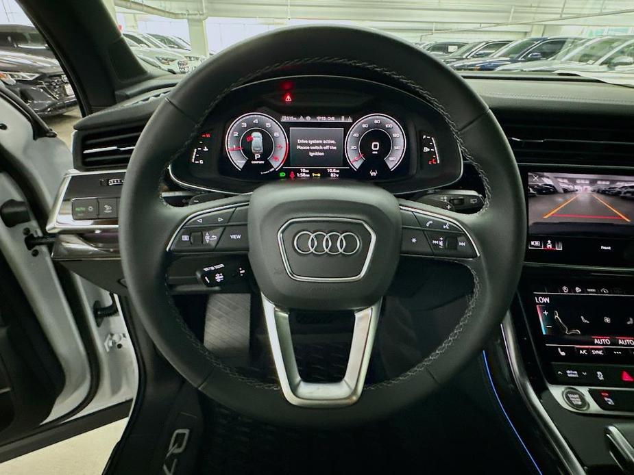 new 2025 Audi Q7 car, priced at $69,200