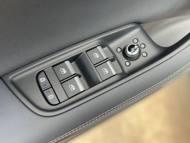 new 2026 Audi Q7 car, priced at $73,591