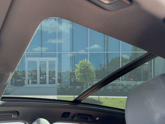 new 2026 Audi Q7 car, priced at $73,591