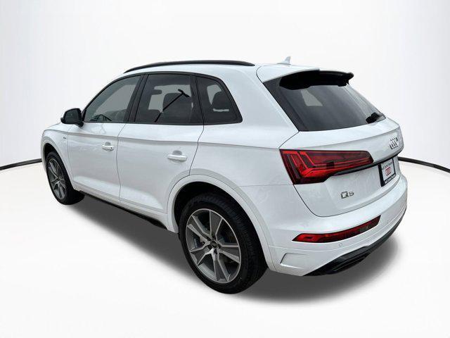 new 2025 Audi Q5 car, priced at $47,751