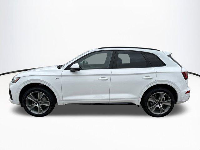 new 2025 Audi Q5 car, priced at $47,751