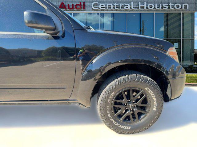 used 2014 Nissan Frontier car, priced at $12,999