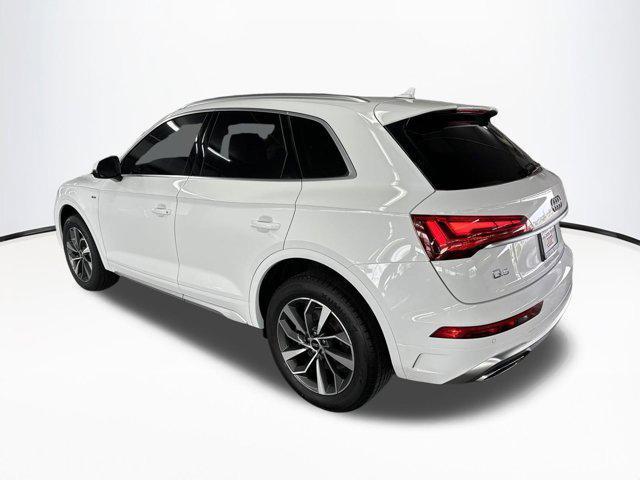 new 2024 Audi Q5 car, priced at $48,621