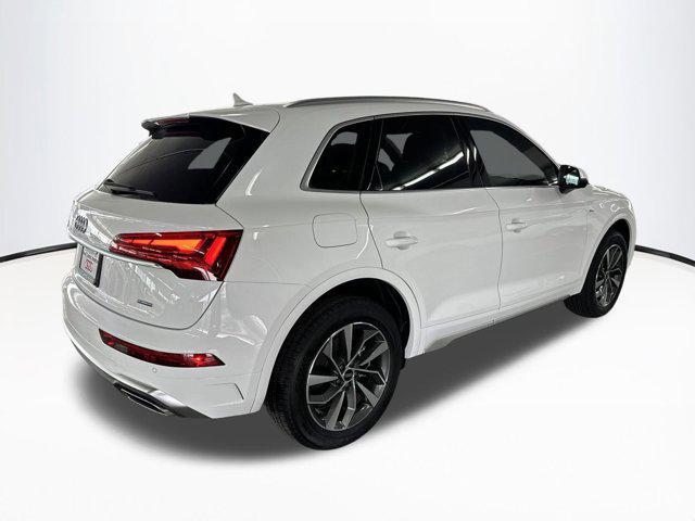 new 2024 Audi Q5 car, priced at $48,621