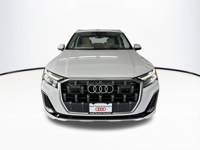 new 2025 Audi Q7 car, priced at $71,731