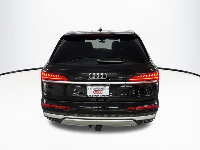 new 2025 Audi Q7 car, priced at $71,731