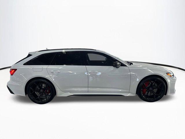 new 2025 Audi RS 6 Avant car, priced at $139,991