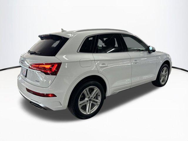 new 2025 Audi Q5 car, priced at $62,205