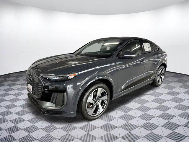 new 2025 Audi Q6 e-tron car, priced at $76,531