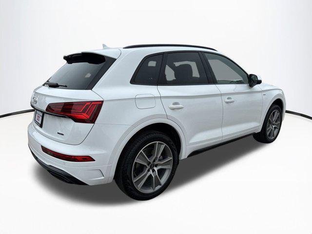 new 2025 Audi Q5 car, priced at $47,351