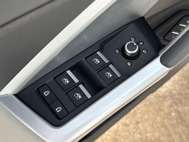 new 2025 Audi Q3 car, priced at $40,821