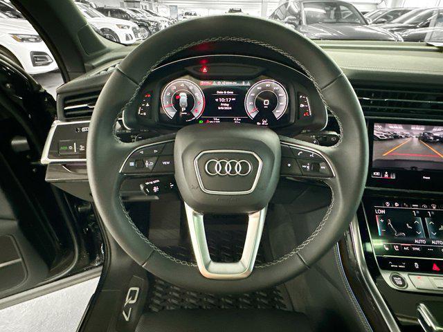 new 2025 Audi Q7 car, priced at $79,402