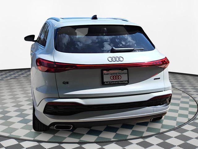 new 2025 Audi Q5 car, priced at $58,681